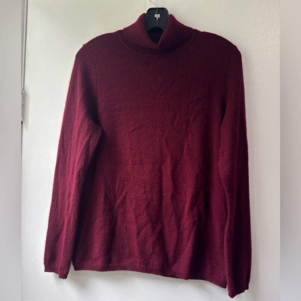 Charter Club Red Turtleneck Cashmere Sweater Classic Knit